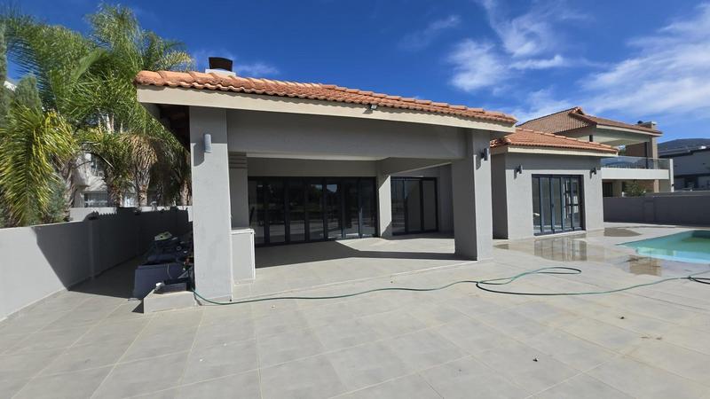 4 Bedroom Property for Sale in The Islands Estates North West
